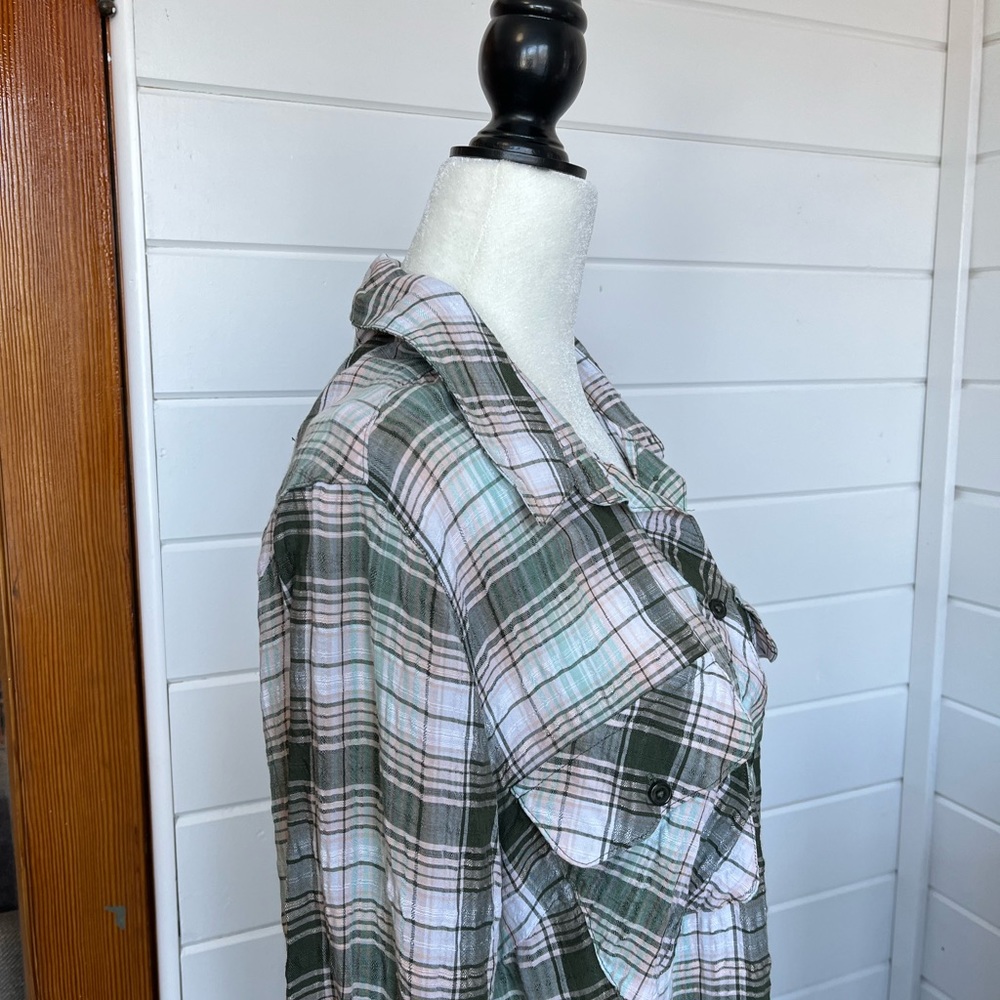 Love & Legend Plaid Long-Sleeve, button down shirt, Size 16, EUC - Picture 6 of 10